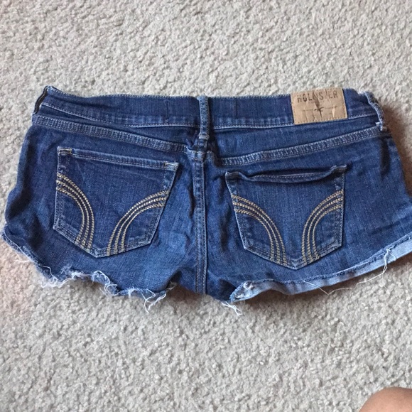 Shorts - Picture 2 of 2